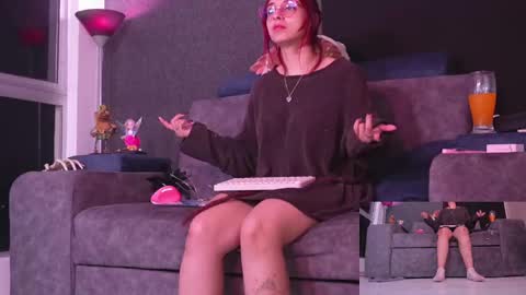 Agata Collinss online show from March 2025 07:10:01 AM