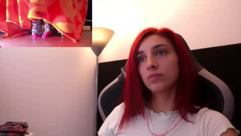 Agata Collinss online show from February 2026 02:01:02 PM