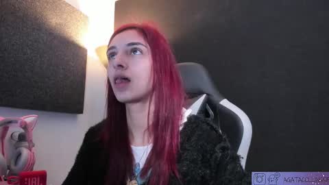 Agata Collinss online show from February 2026 02:14:01 PM