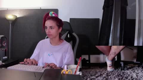 Agata Collinss online show from April 2026 05:48:02 AM