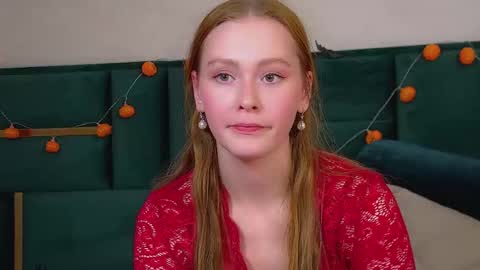 AgataFoxley online show from November 2025 06:21:01 PM