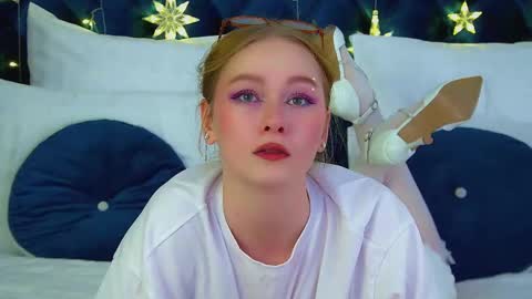 AgataFoxley online show from December 2025 06:31:02 AM