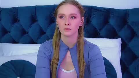 AgataFoxley online show from February 2026 06:19:02 AM