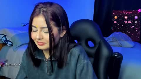 Snapshot of agatha_riccie chatting on March 2025 06:46:02 AM Cat online show from March 2025 06:46:02 AM