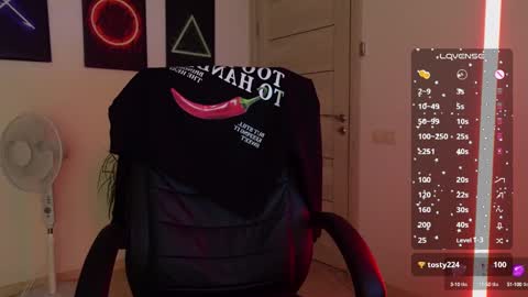 Agelina Lilly Laura online show from February 2025 11:12:01 PM