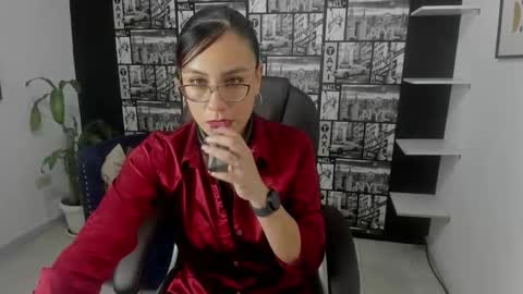 Aghata Moon online show from March 2025 06:45:02 PM