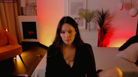 Snapshot of agnes_sky chatting on October 2025 07:47:02 AM Agnes online show from October 2025 07:47:02 AM