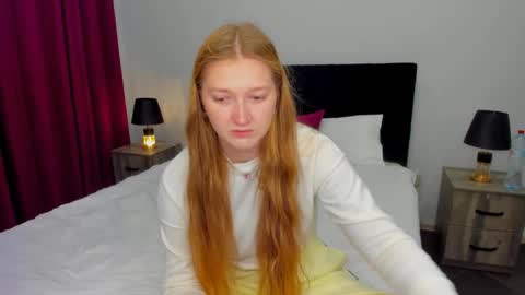 AgnesArden online show from October 2025 12:02:02 PM