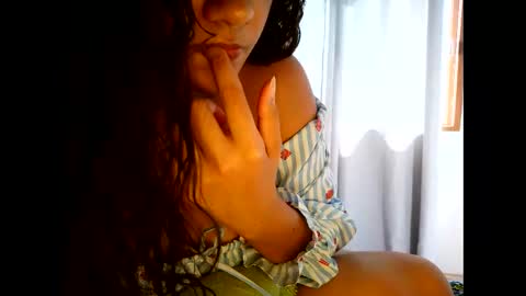 agnesethereal online show from December 2025 06:14:01 PM