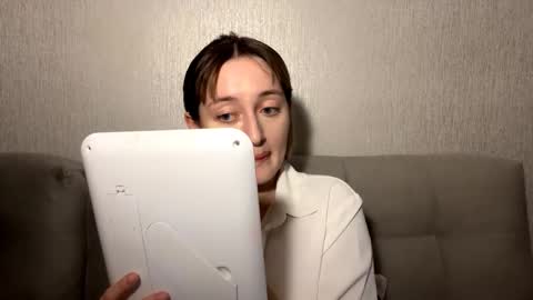 Emily online show from January 2026 06:31:01 PM