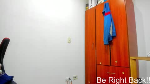 Agustin online show from December 2024 04:48:02 PM