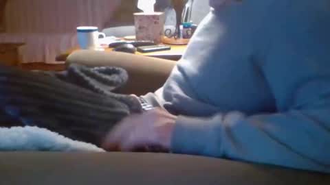 aguynrkfrd online show from December 2025 10:20:02 AM