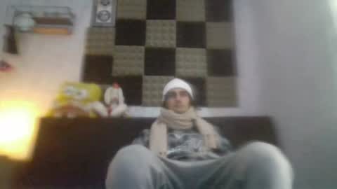 Snapshot of ahbehbi12 chatting on December 2024 07:45:02 AM ahbehbi12 online show from December 2024 07:45:02 AM