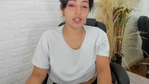 Ahisha online show from December 2024 02:27:01 PM