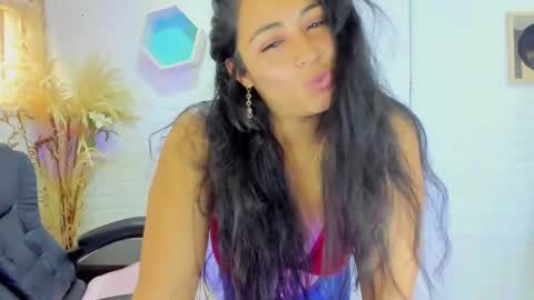 Ahisha online show from March 2025 04:28:02 PM