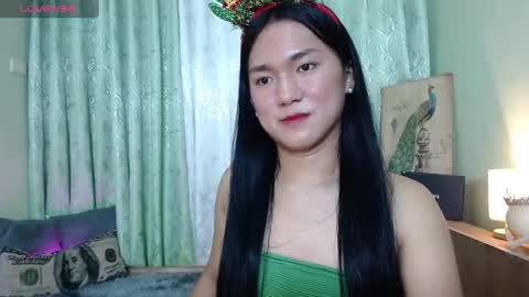 Snapshot of ahmrigrande chatting on December 2024 06:23:02 PM Ahmri online show from December 2024 06:23:02 PM
