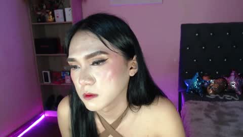 Snapshot of ahmrigrande chatting on January 2025 06:48:01 PM Ahmri online show from January 2025 06:48:01 PM