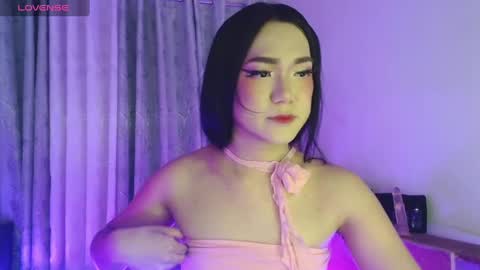 Snapshot of ahmrigrande chatting on February 2025 01:20:01 PM Ahmri online show from February 2025 01:20:01 PM