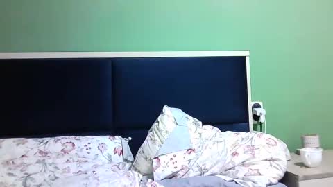 Selena online show from December 2024 01:54:01 PM