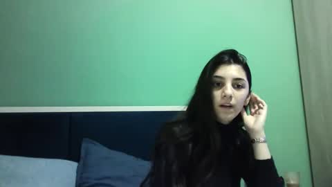 Selena online show from January 2025 10:40:01 AM