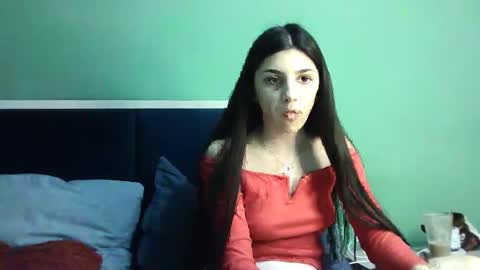 Selena online show from January 2025 03:57:01 PM