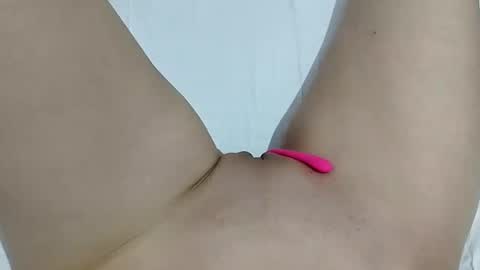 Snapshot of ahsexi chatting on October 2025 07:10:02 PM Taylor online show from October 2025 07:10:02 PM