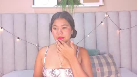 AHSLY online show from April 2026 11:19:01 AM