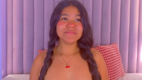 Snapshot of ahslyevans__ chatting on June 2026 09:10:01 PM AHSLY online show from June 2026 09:10:01 PM