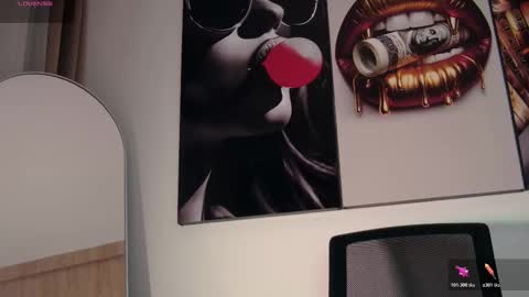 Aida  online show from December 2025 10:44:02 AM