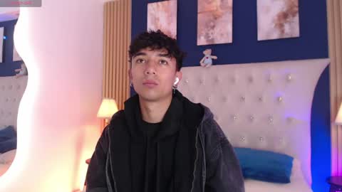 Aiden online show from April 2026 01:06:02 PM