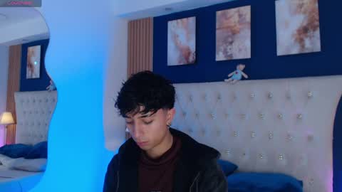 Snapshot of aiden_rivers_ chatting on May 2026 12:54:02 PM Aiden online show from May 2026 12:54:02 PM