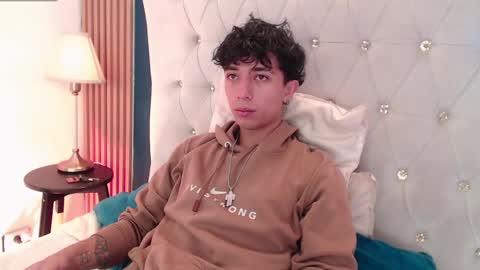 Snapshot of aiden_rivers_ chatting on June 2026 01:06:02 PM Aiden online show from June 2026 01:06:02 PM