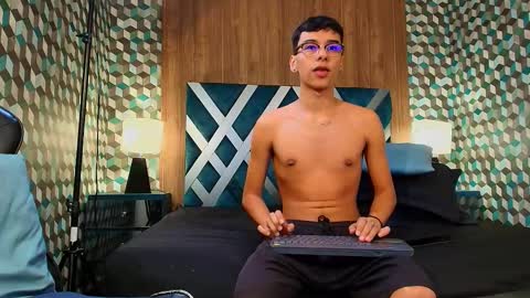 aiden_royce online show from September 2025 07:57:01 PM