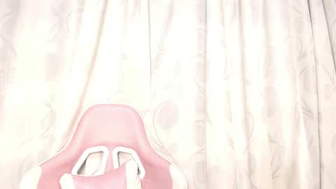 Ailyn online show from May 2026 10:27:01 PM