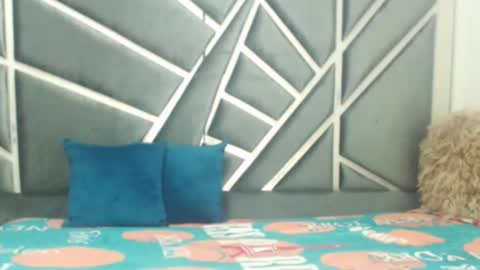 Ainara Velasquez online show from January 2026 10:31:02 AM