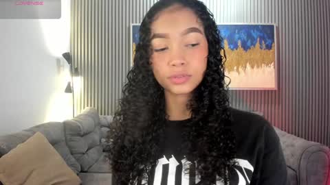 Snapshot of ailann_ chatting on December 2024 07:34:02 PM Alisson online show from December 2024 07:34:02 PM