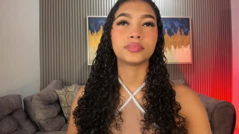 Snapshot of ailann_ chatting on December 2024 06:15:01 PM Alisson online show from December 2024 06:15:01 PM