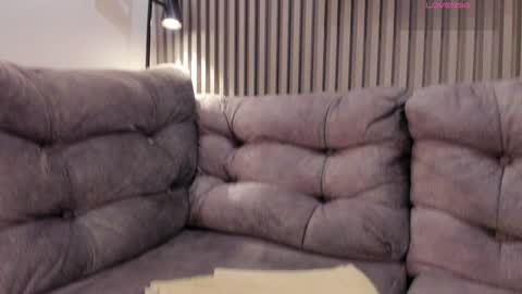 Snapshot of ailann_ chatting on January 2025 10:59:01 PM Alisson online show from January 2025 10:59:01 PM