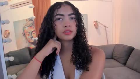 Alisson online show from December 2025 07:42:02 PM