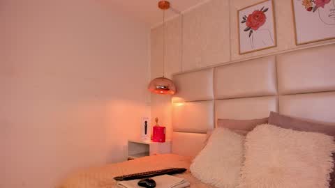 Aily Yozuko online show from November 2025 02:54:01 AM