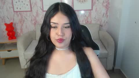 ailyn_ch1 online show from November 2025 10:31:02 PM