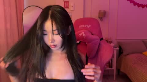 Snapshot of aimeclarks chatting on March 2026 03:33:02 AM Aime online show from March 2026 03:33:02 AM