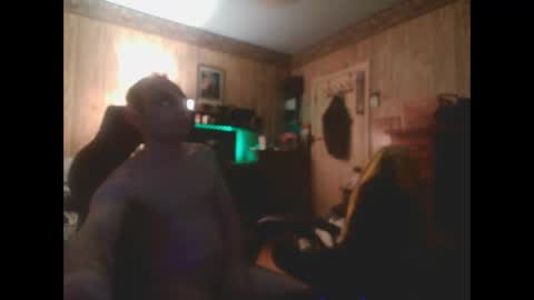 Snapshot of aimz2submit chatting on December 2024 05:51:01 AM aimz2submit online show from December 2024 05:51:01 AM