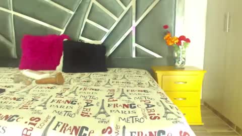 ainara online show from January 2025 03:04:02 AM