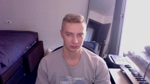 free your mind and your ass will follow online show from April 2026 01:55:02 PM