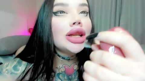 Aira online show from April 2026 07:18:01 PM