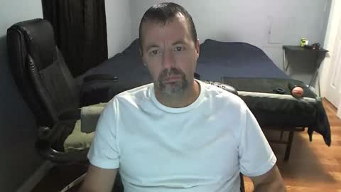 Daddy online show from November 2025 12:32:02 AM