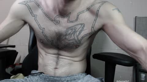 Snapshot of airbornx2n1 chatting on December 2024 03:24:01 AM Leo Airborn Sir Daddy online show from December 2024 03:24:01 AM