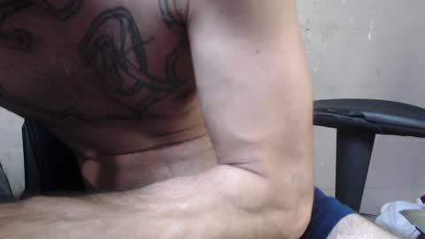 Snapshot of airbornx2n1 chatting on February 2025 01:30:01 PM Leo Airborn Sir Daddy online show from February 2025 01:30:01 PM