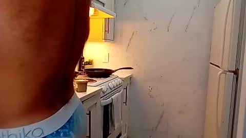 Mikea online show from December 2024 02:05:01 PM